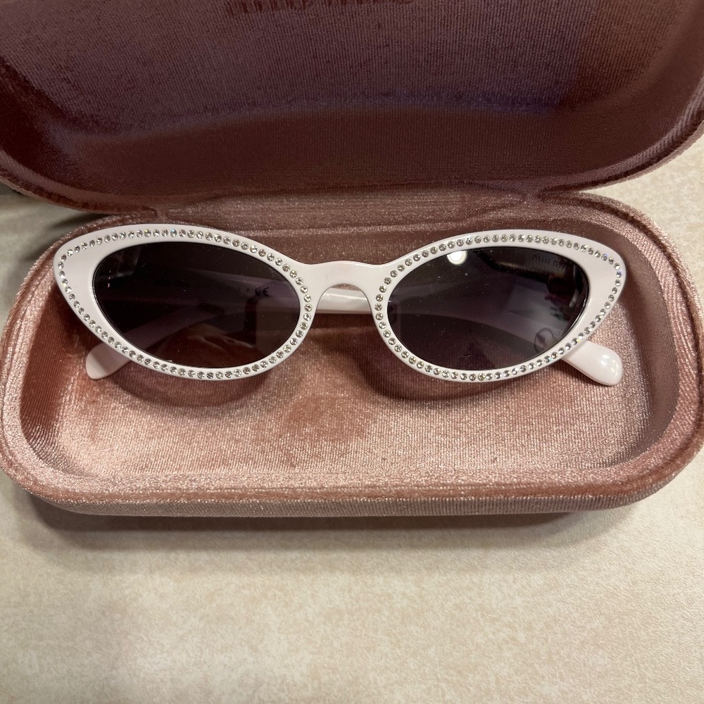 Miu miu sunglasses